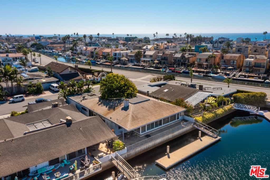 Condominium in Huntington Beach, Californië 11050751