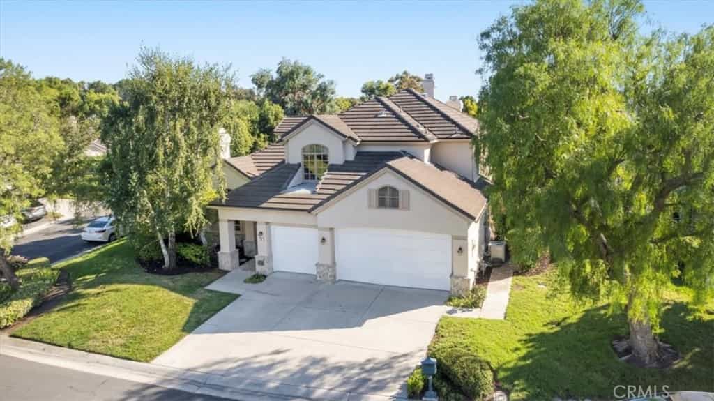 Dom w Rolling Hills Estates, California 11051324