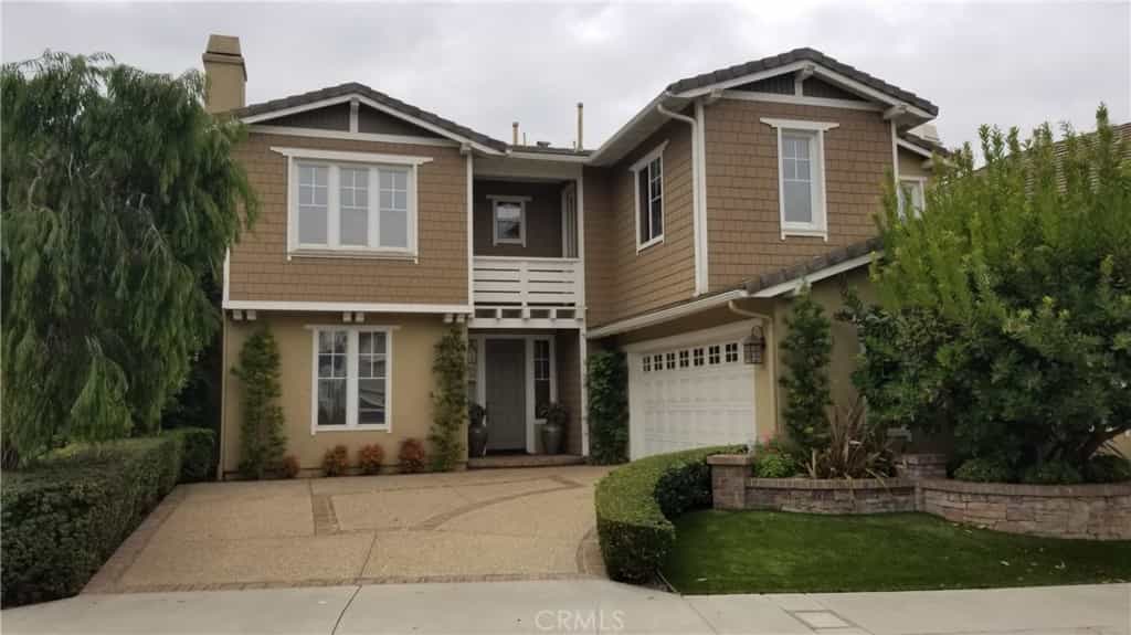 House in Huntington Beach, California 11051337
