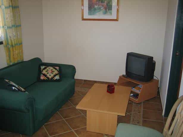 Квартира в Пуебло Нуево, Falcon 11051366