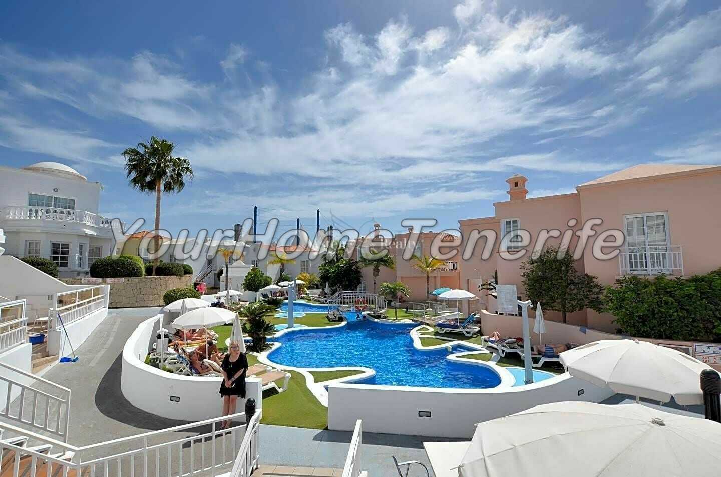 Condominium in Adeje, Canarische eilanden 11051533