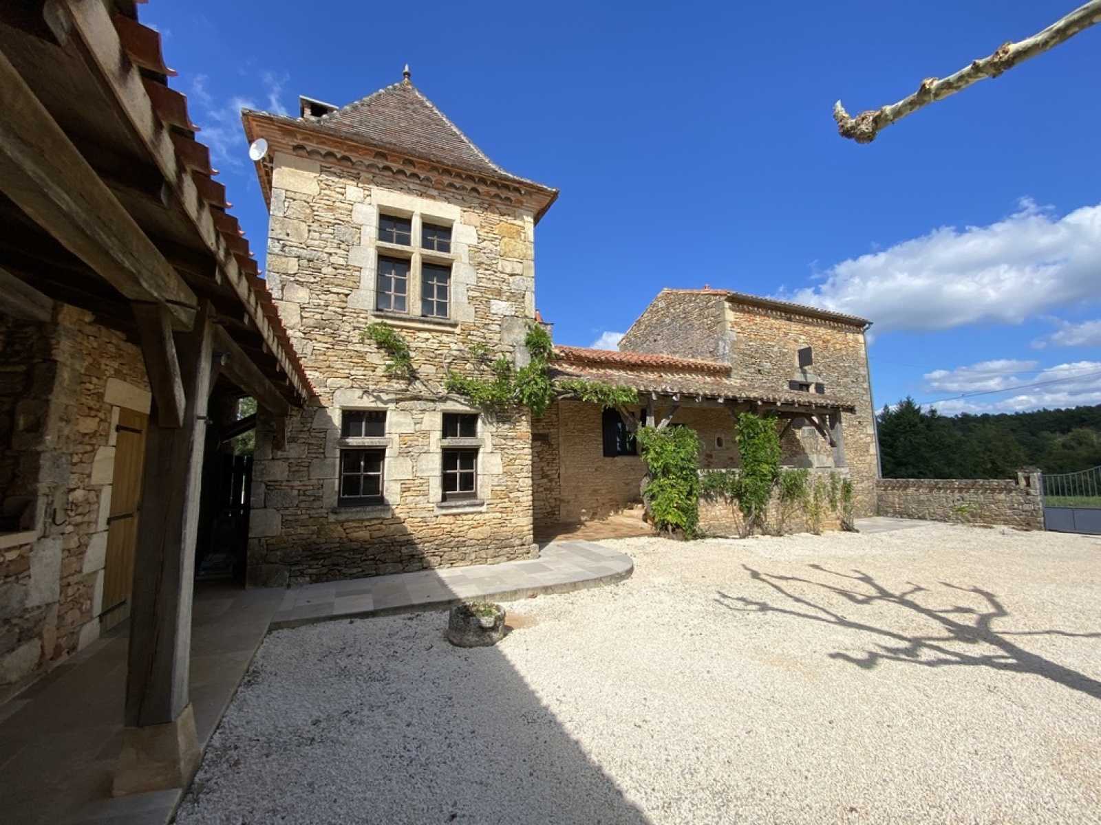 House in Villefranche-du-Perigord, Nouvelle-Aquitaine 11051710