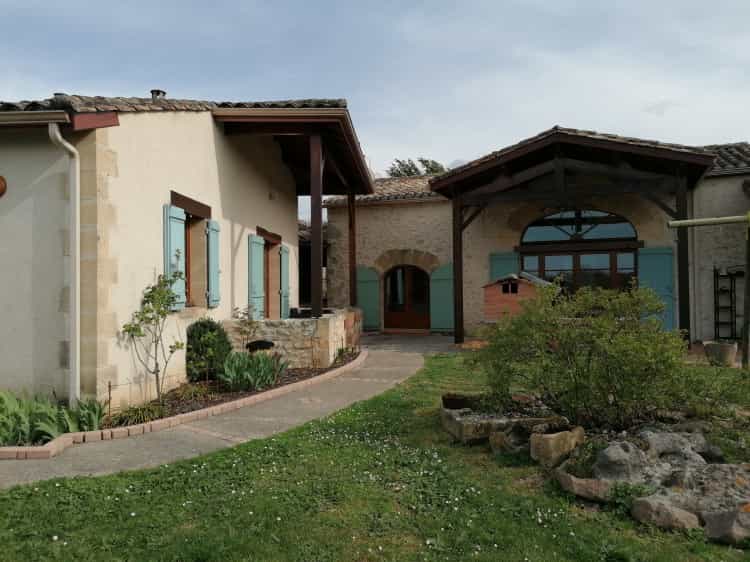 Rumah di Montagnac-sur-Lede, Nouvelle-Aquitaine 11051733