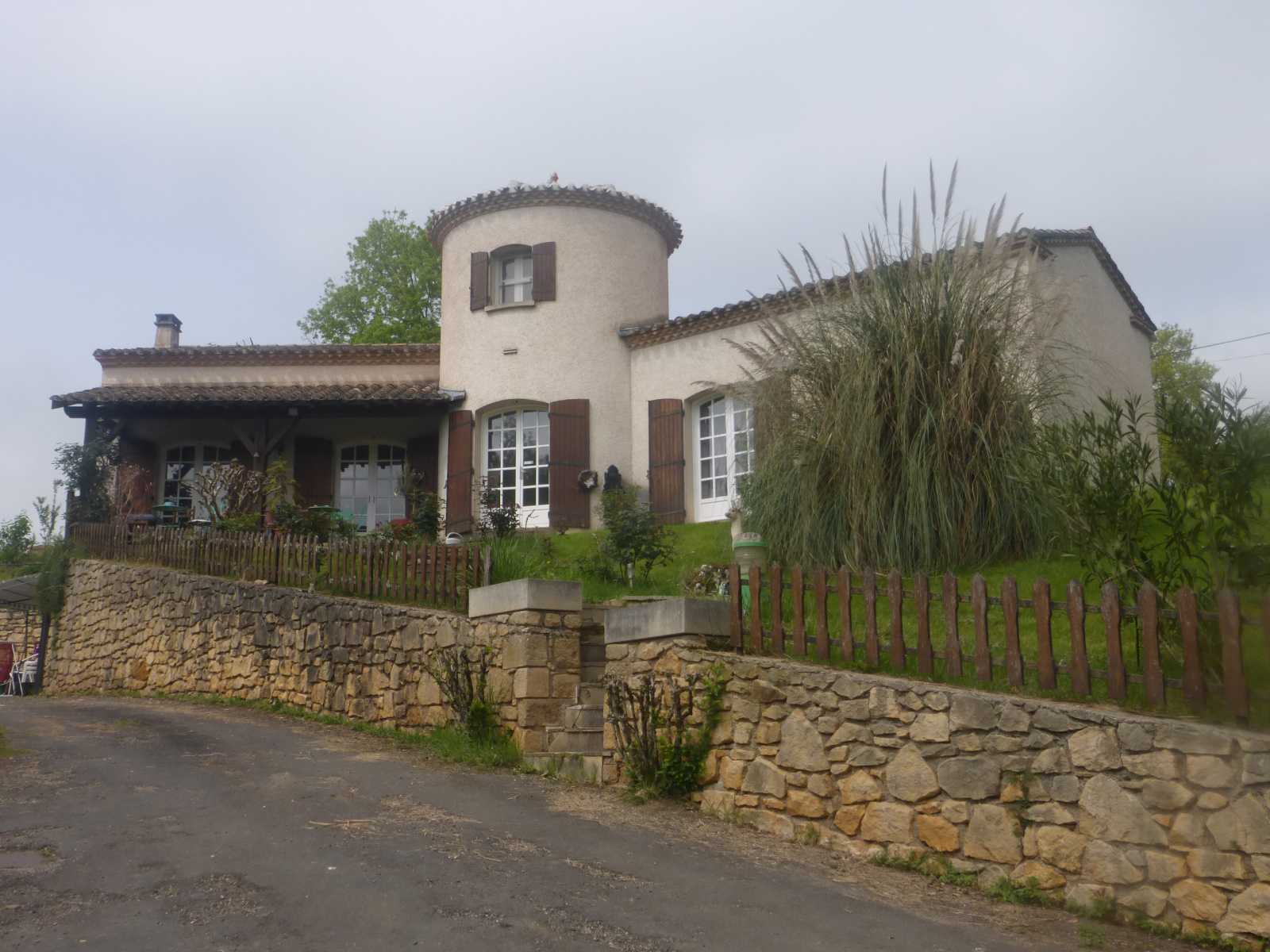 房子 在 Monsempron-Libos, Nouvelle-Aquitaine 11051789
