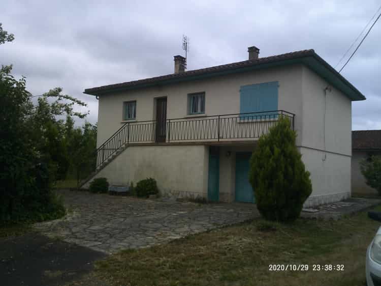 rumah dalam Sainte-Livrade-sur-Lot, Nouvelle-Aquitaine 11051831