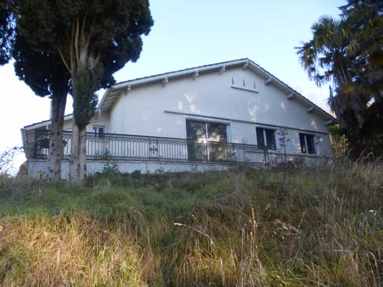 House in Fumel, Nouvelle-Aquitaine 11051839