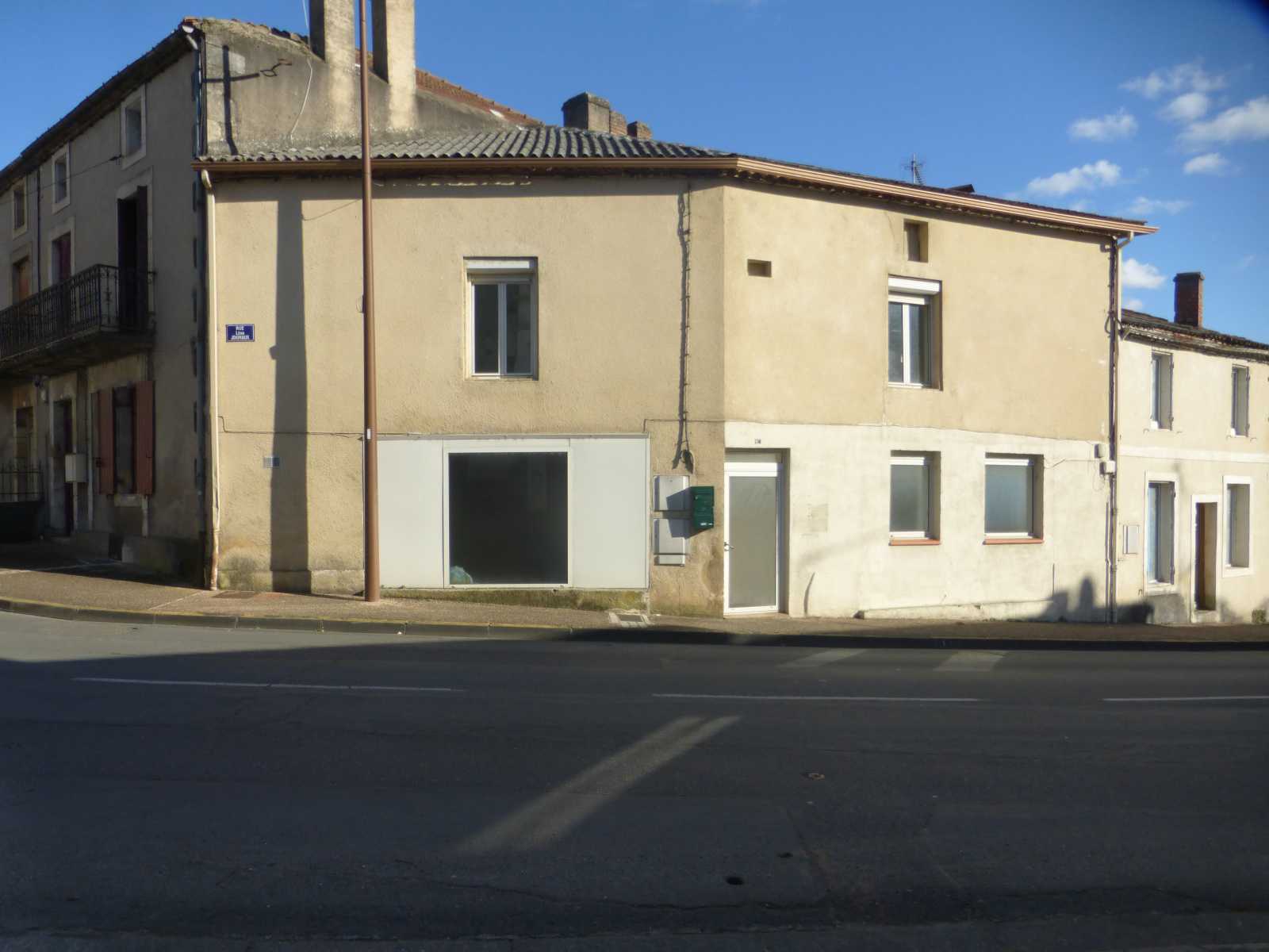 Condominio en Fumel, Nouvelle-Aquitaine 11051880