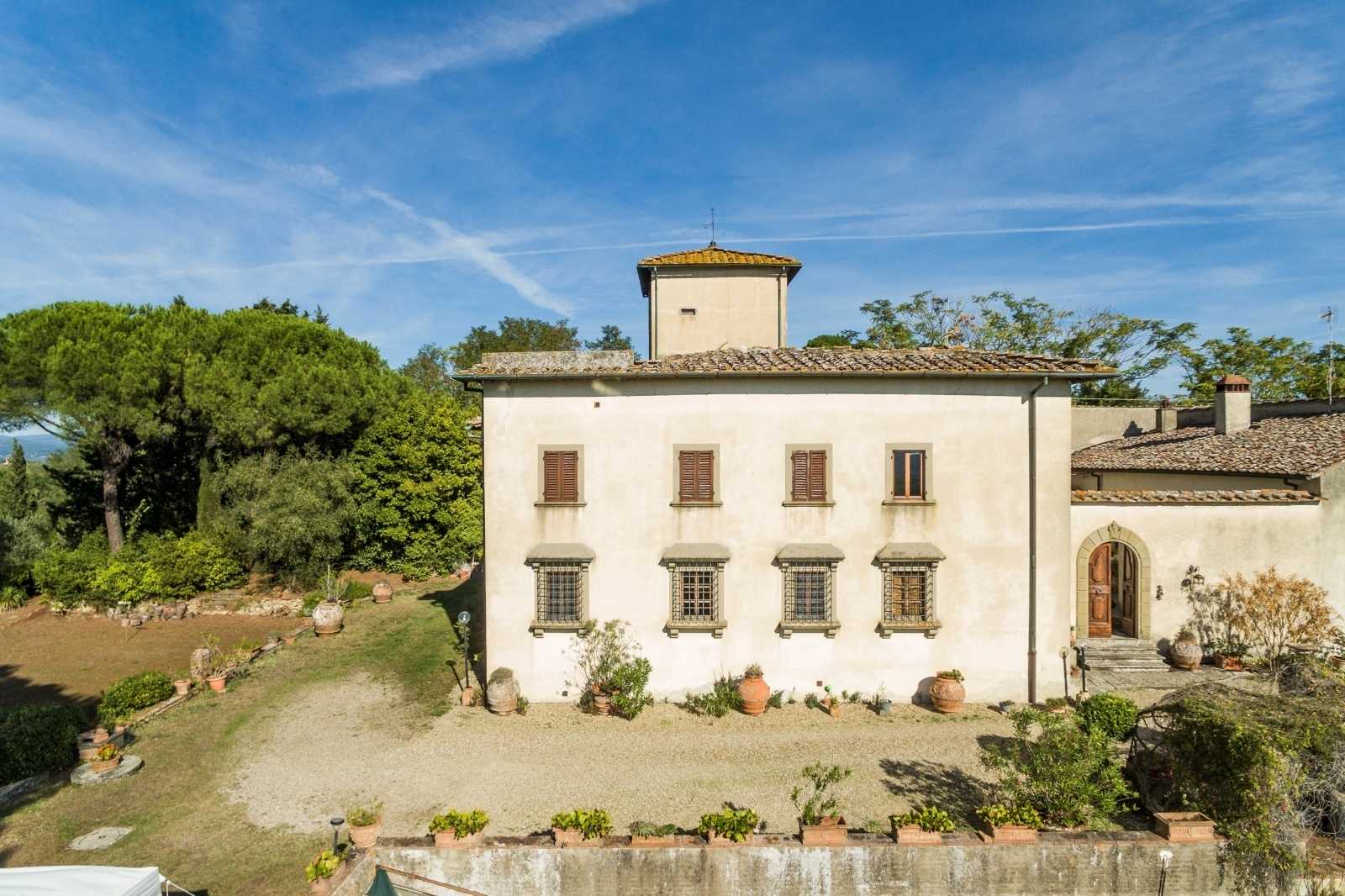 жилой дом в , Toscana 11051951