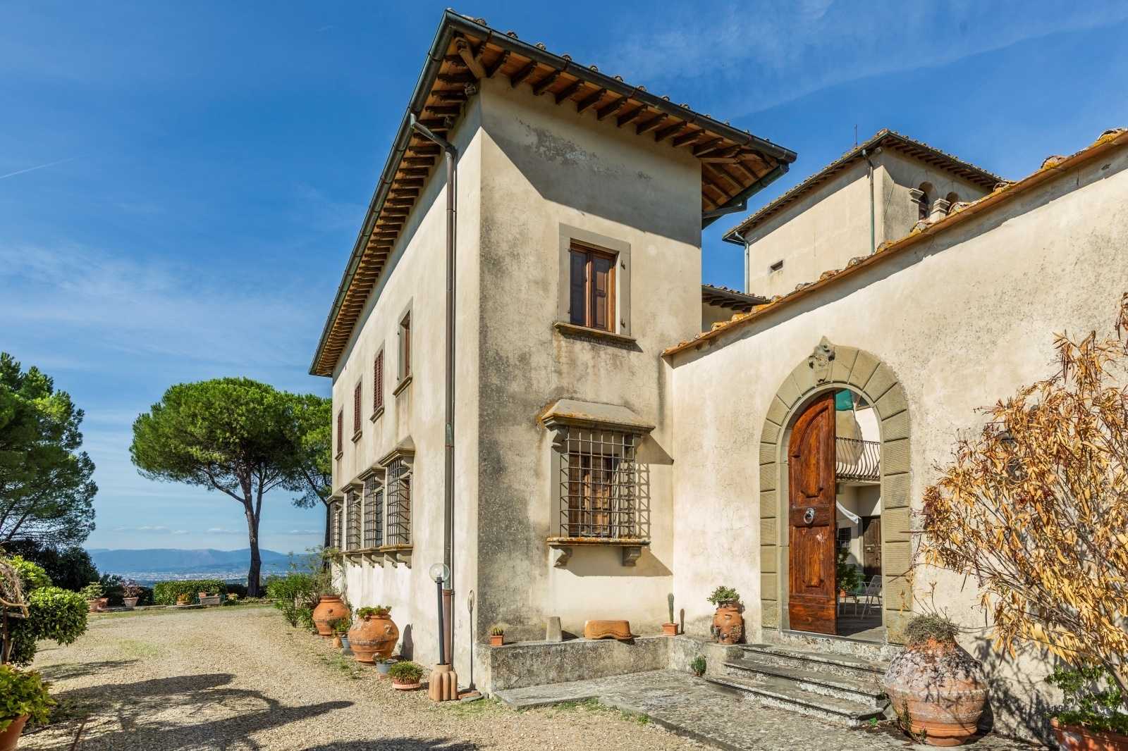 жилой дом в , Toscana 11051951