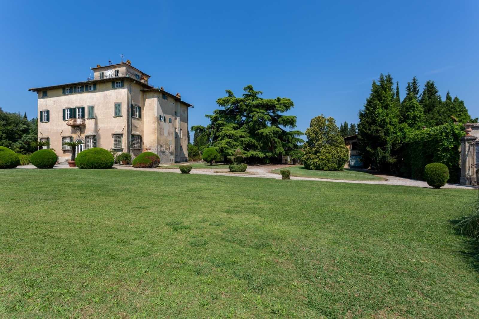 Hus i Santa Croce suller Arno, Toscana 11051960