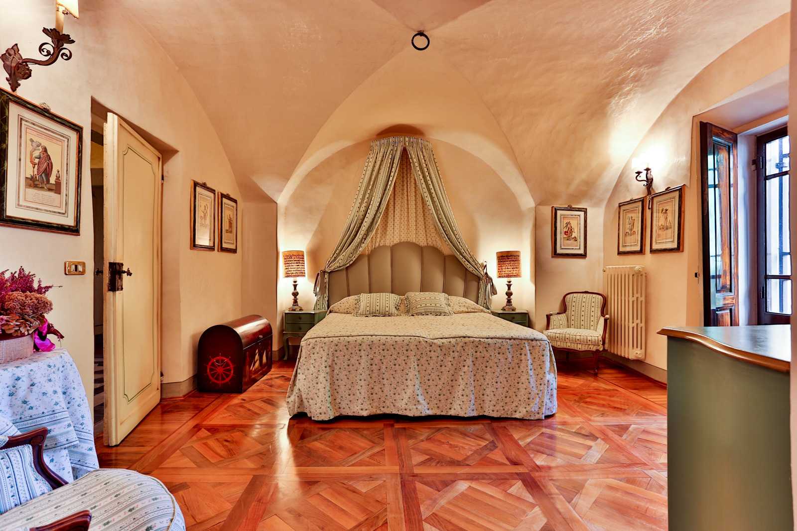 House in Lastra a Signa, Tuscany 11051992