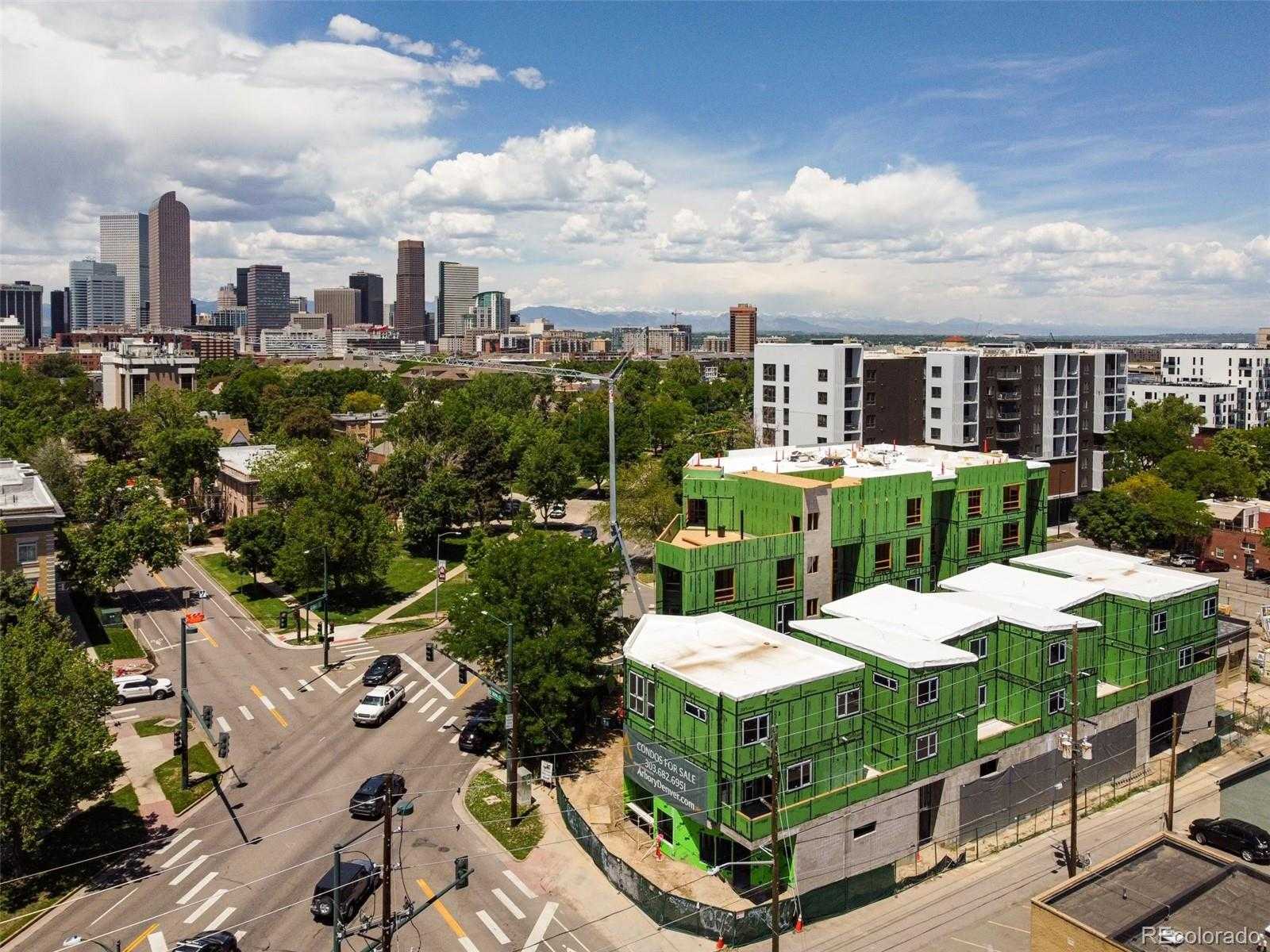 Condominium in Denver, Colorado 11052136