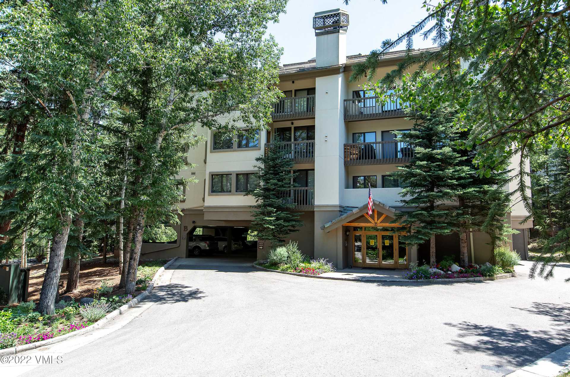 Condominium in Avon, Colorado 11052202