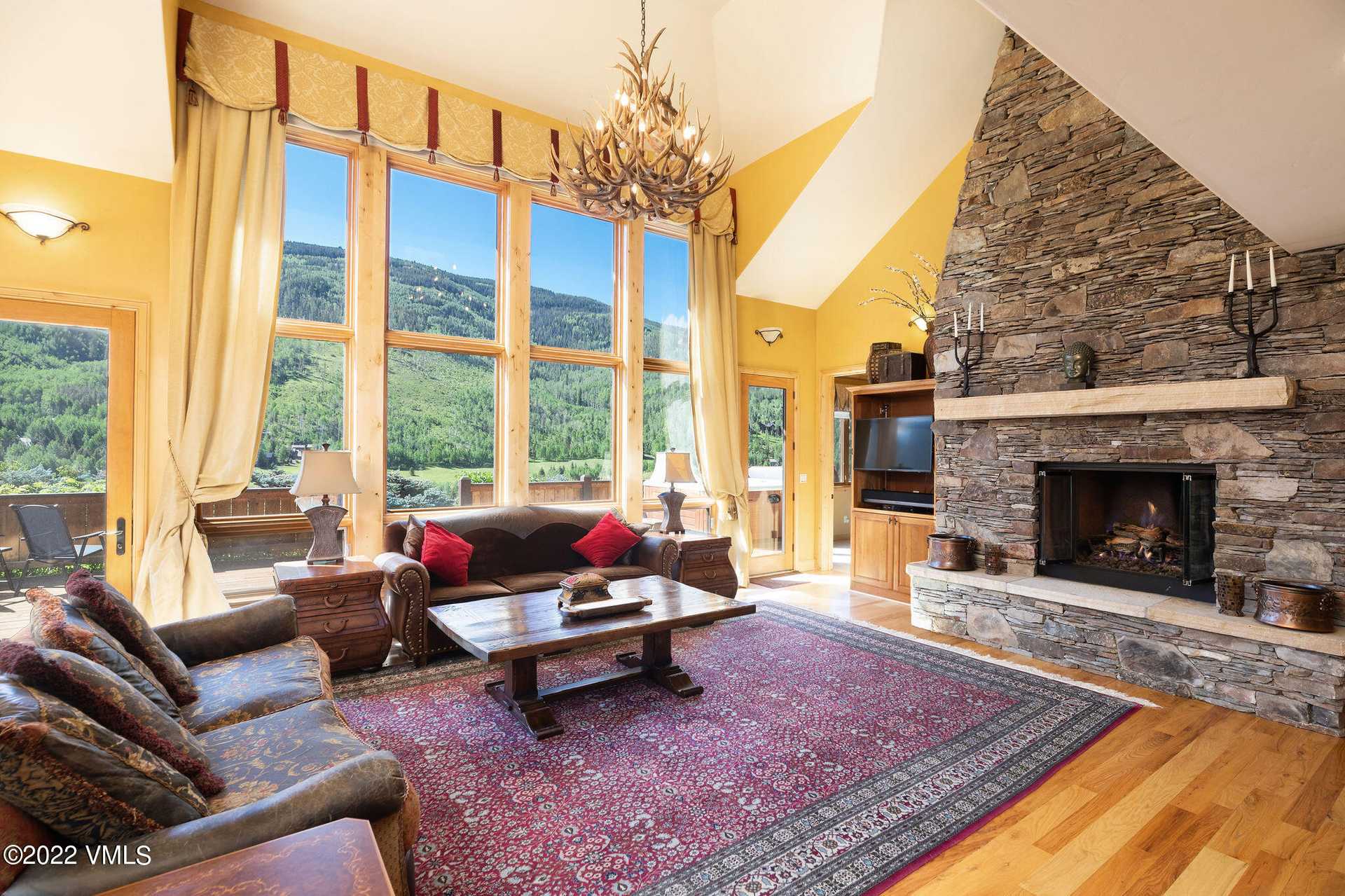 House in West Vail, Colorado 11052228
