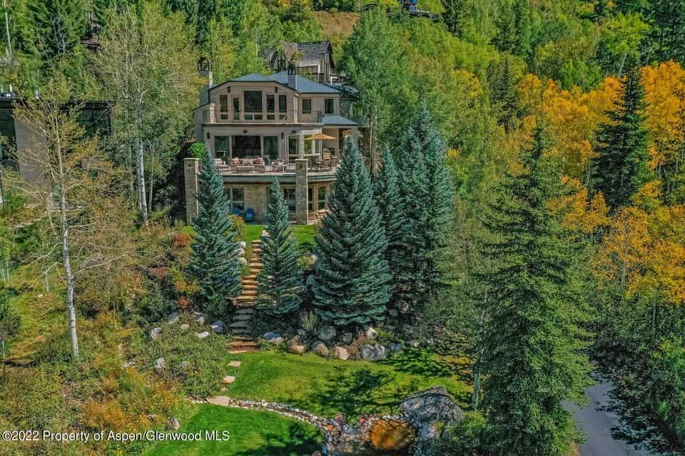 House in Aspen, Colorado 11052501