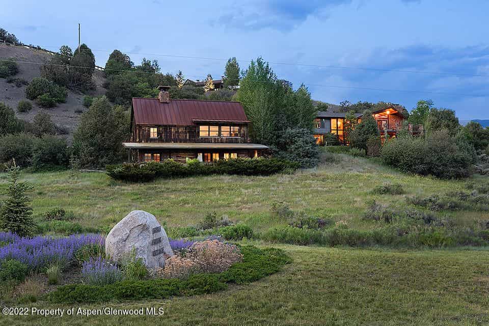House in Aspen, Colorado 11052512