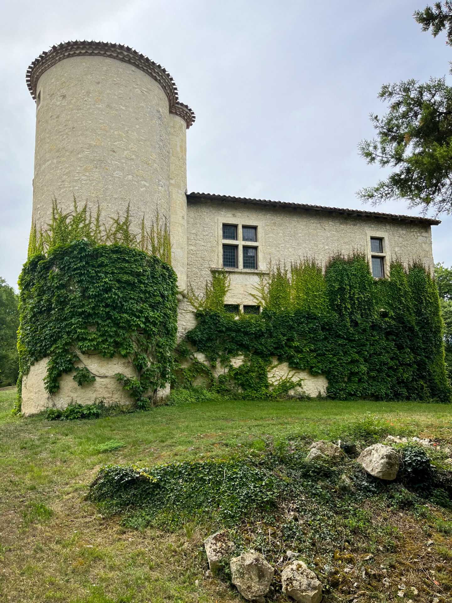 عمارات في Vic-Fezensac, Occitanie 11053237