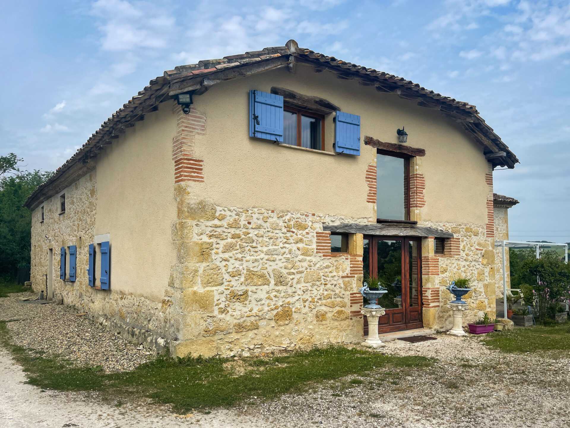 Hus i Lectoure, Occitanie 11053239