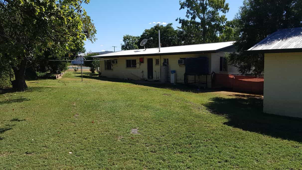 rumah dalam Springsure, Queensland 11053420