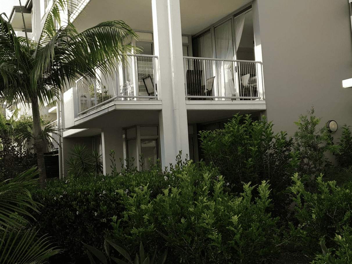 Condominium in Nelly Bay, Queensland 11053432