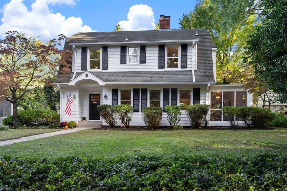 House in Chevy Chase Village, Maryland 11054095
