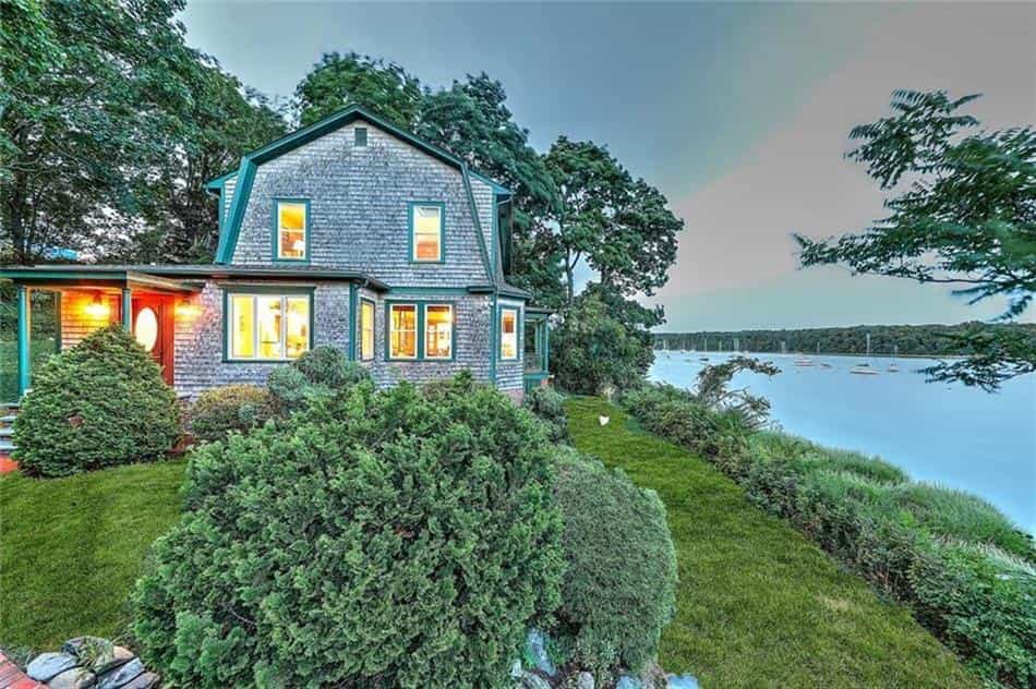 House in Quidnessett, Rhode Island 11054295