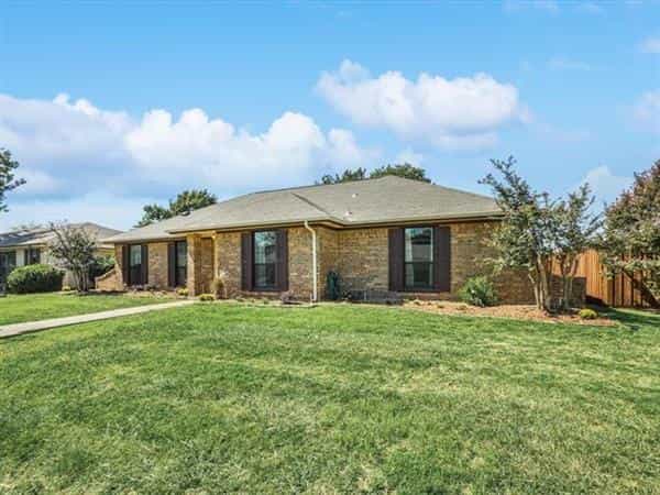 House in Highland Village, Texas 11054372