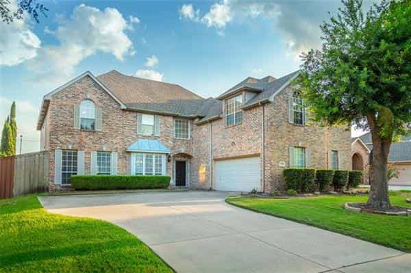 House in Plano, Texas 11054527