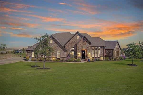 House in Wheatland, Texas 11054675