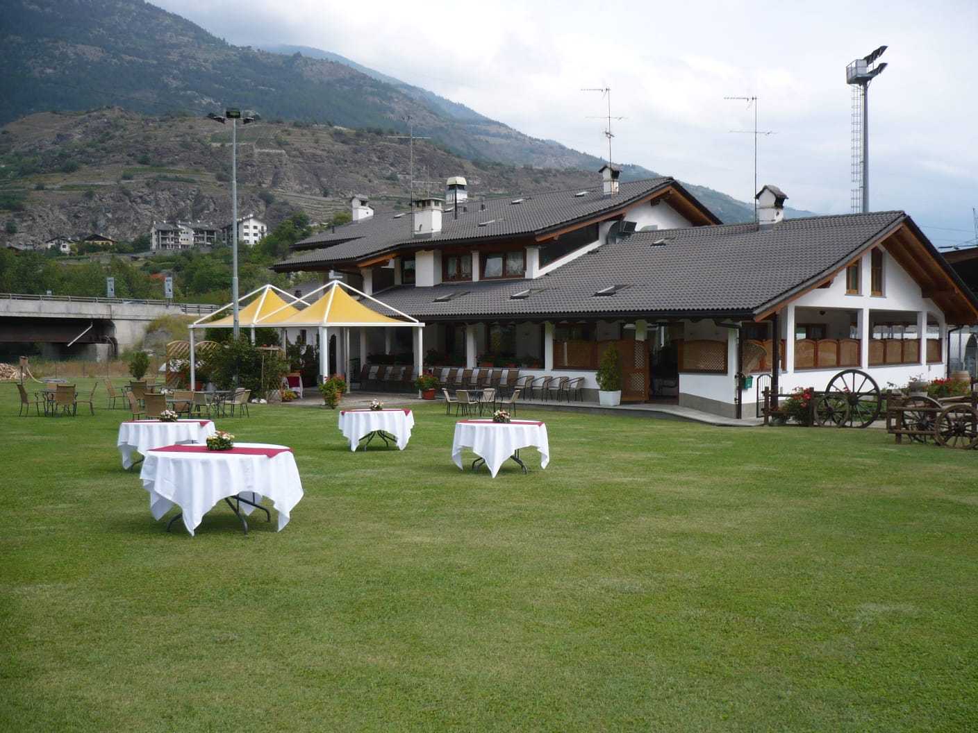 אַחֵר ב Aymavilles, Aosta 11055495