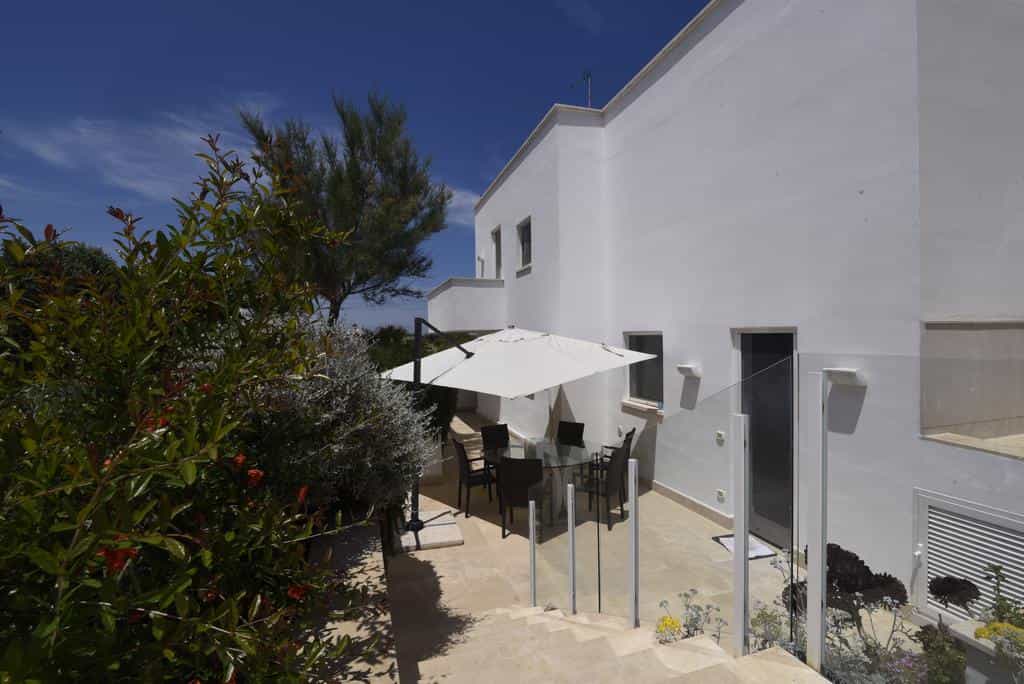 House in Bari, Apulia 11055581