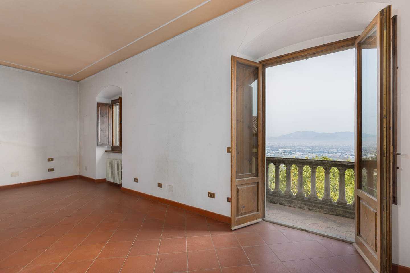 rumah dalam Scandicci, Tuscany 11055626