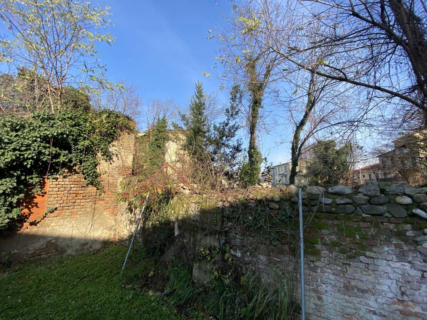 House in Agrate Brianza, Lombardy 11055767