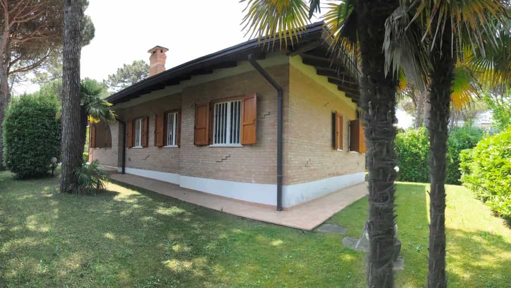 Rumah di Lignano Sabbiadoro, Friuli-Venezia Giulia 11055847