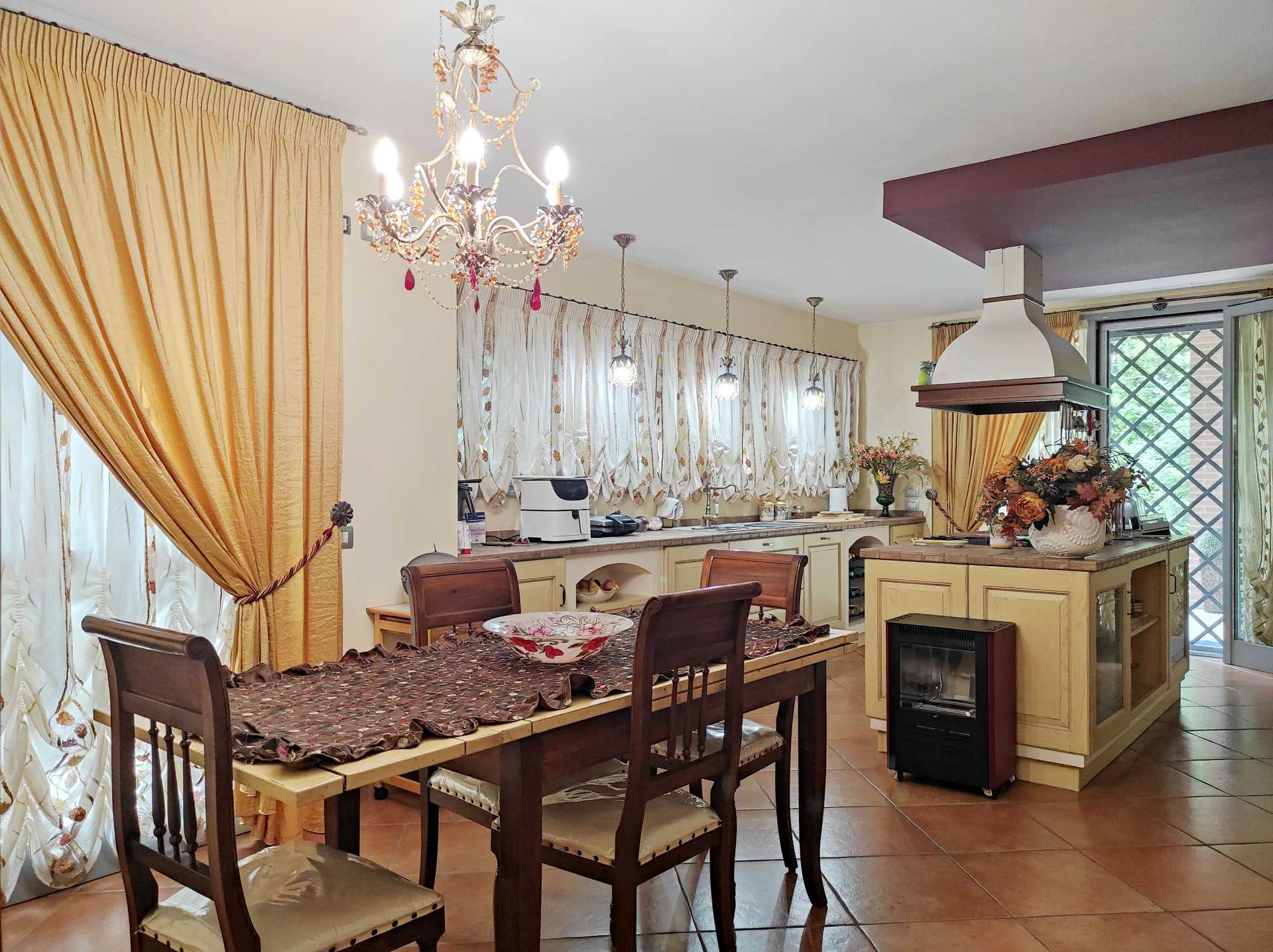 жилой дом в Parma, Emilia-Romagna 11055857