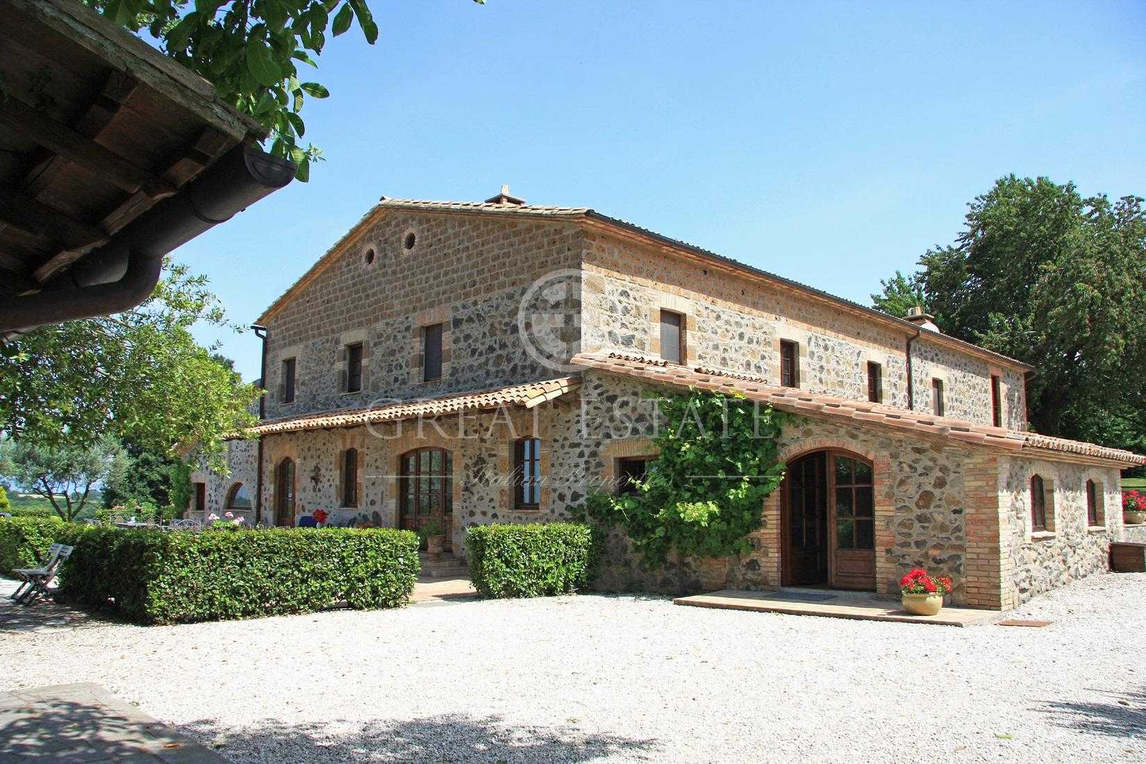 Будинок в San Lorenzo Nuovo, Lazio 11055881
