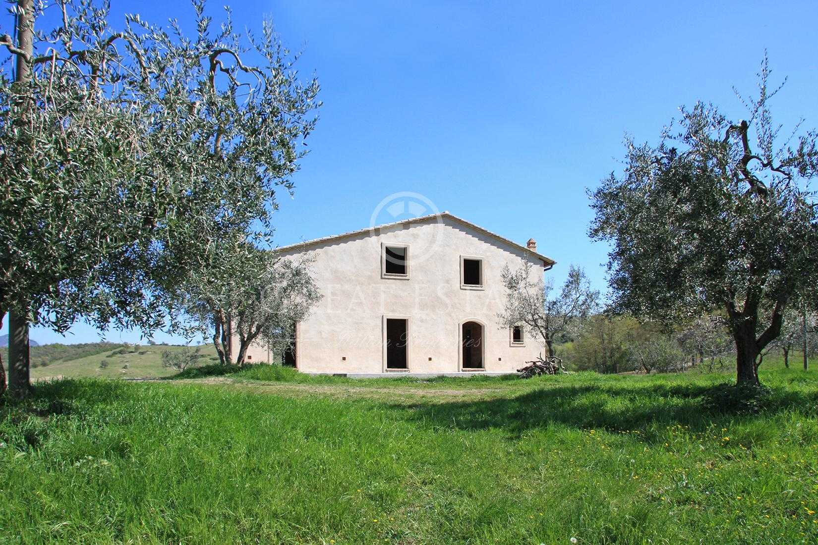 жилой дом в San Casciano dei Bagni, Tuscany 11055889