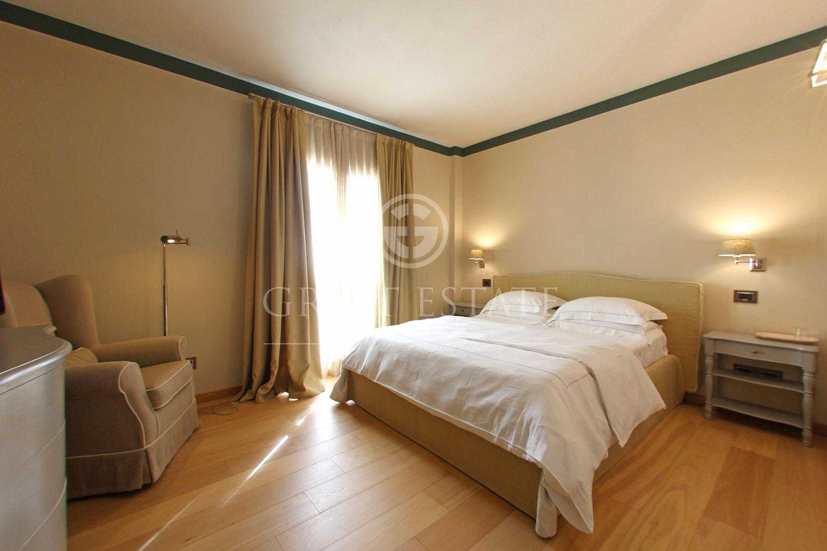 Condominium in , Tuscany 11055899