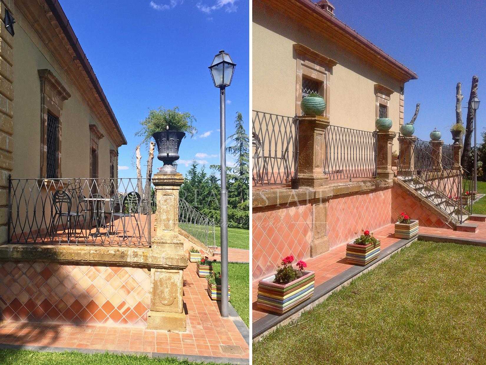 House in Grammichele, Sicily 11055920