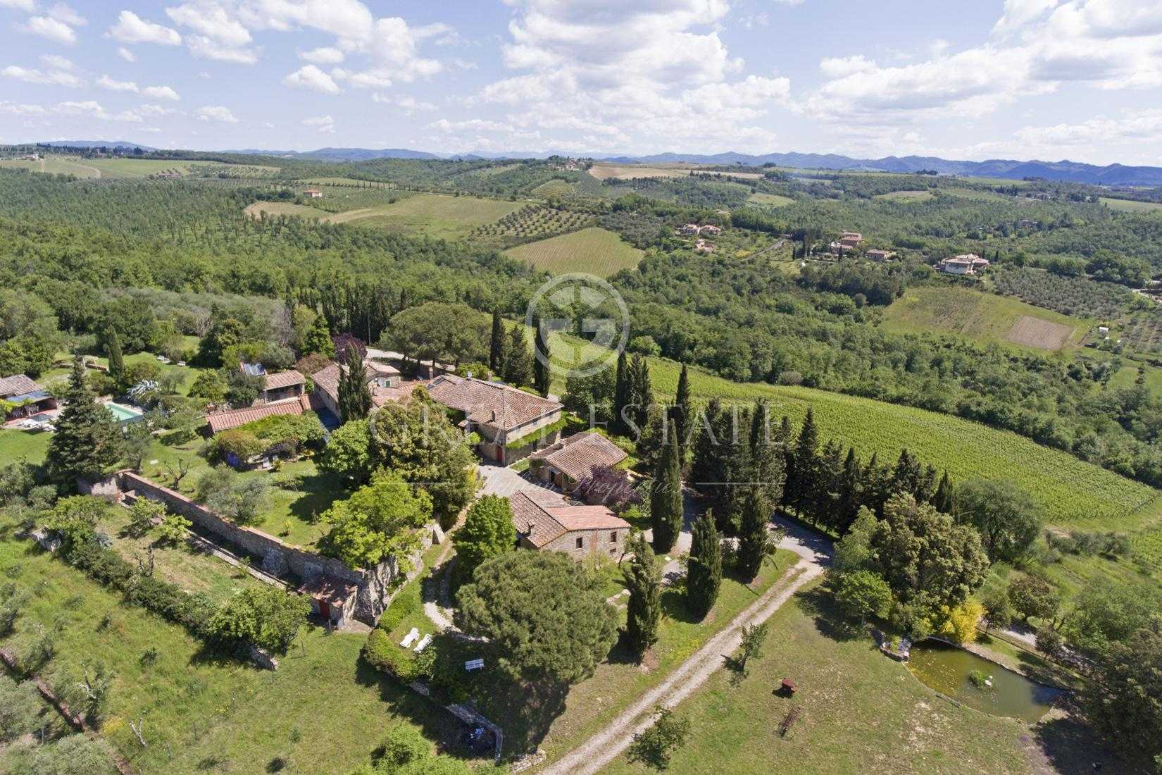 House in Castelnuovo Berardenga, Tuscany 11055948