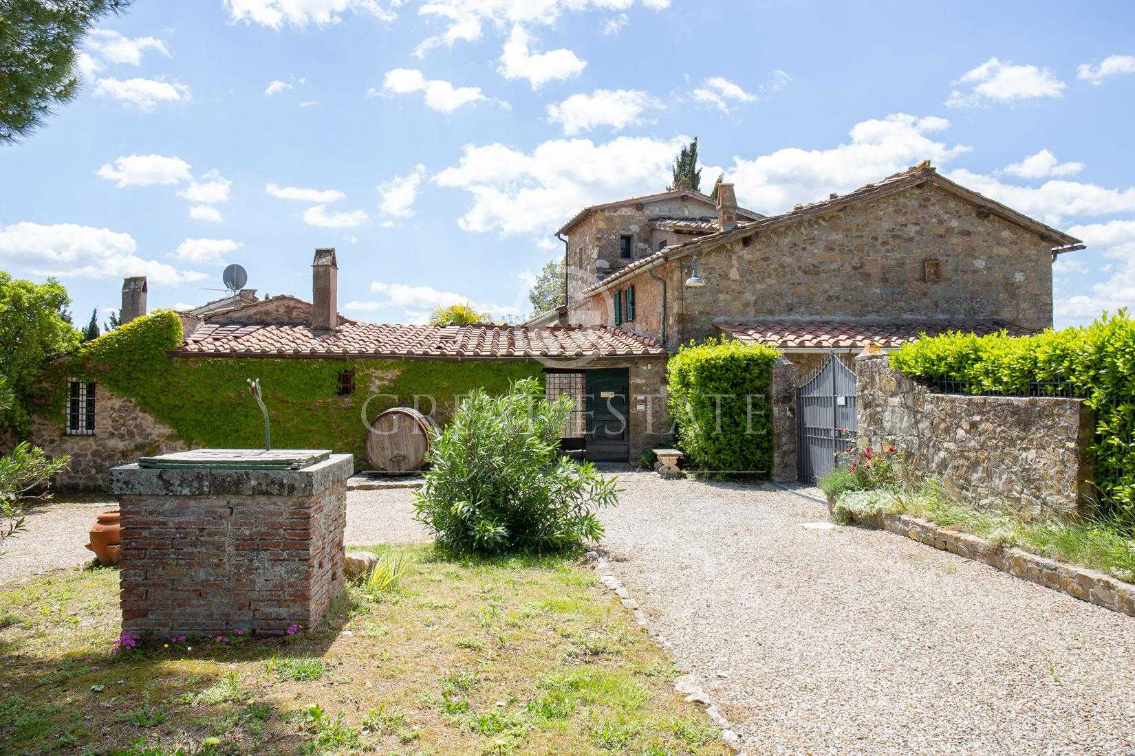 房子 在 Castelnuovo Berardenga, Tuscany 11055949