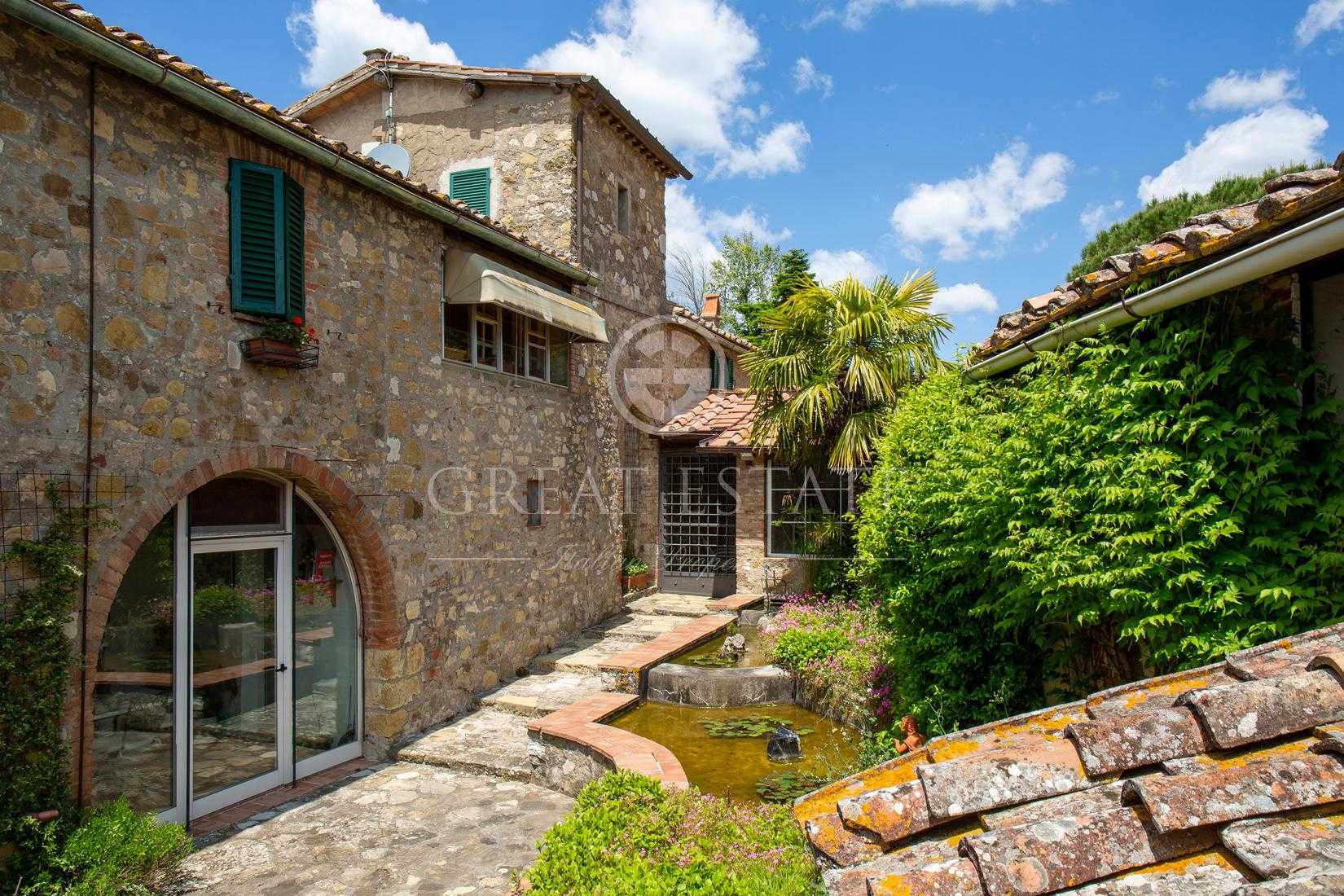 Talo sisään Castelnuovo Berardenga, Tuscany 11055949