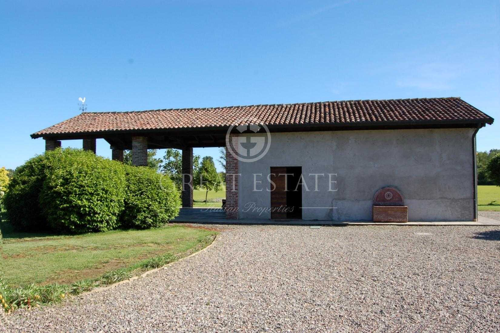House in Gambolò, Lombardy 11055957