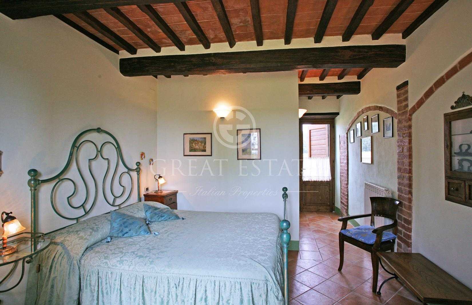 rumah dalam Castiglione del Lago, Umbria 11055987