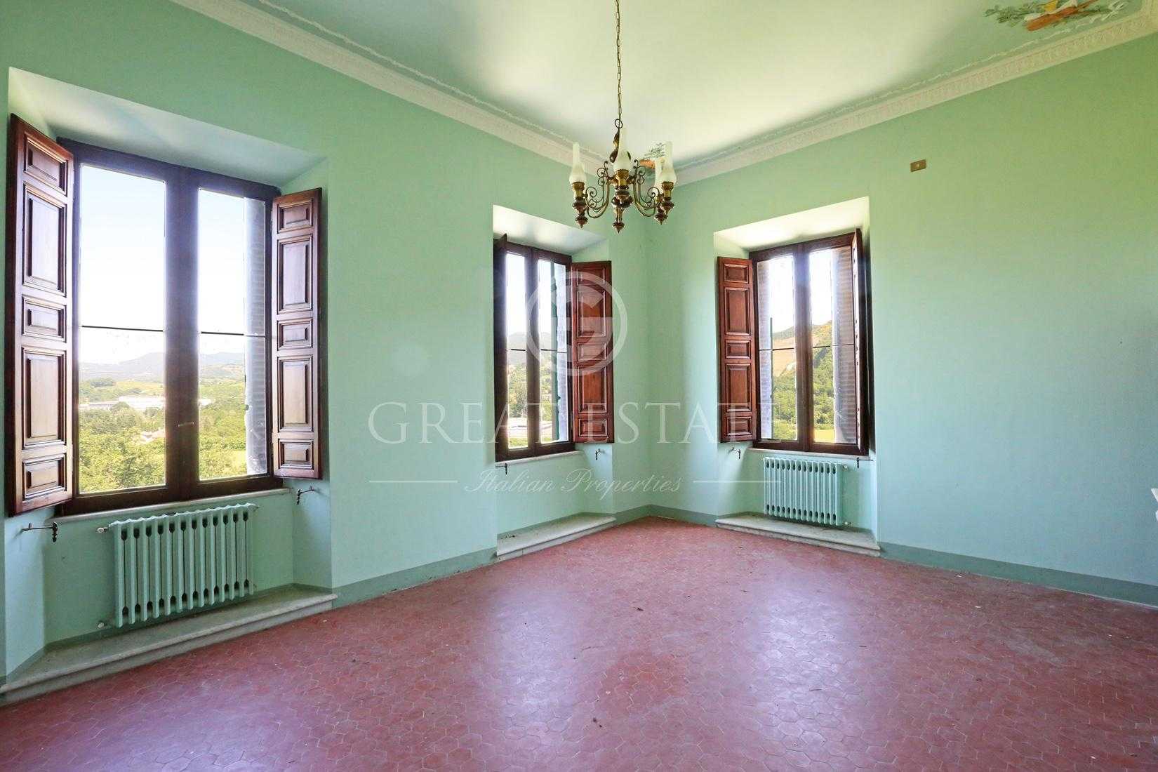بيت في Spoleto, Umbria 11056003