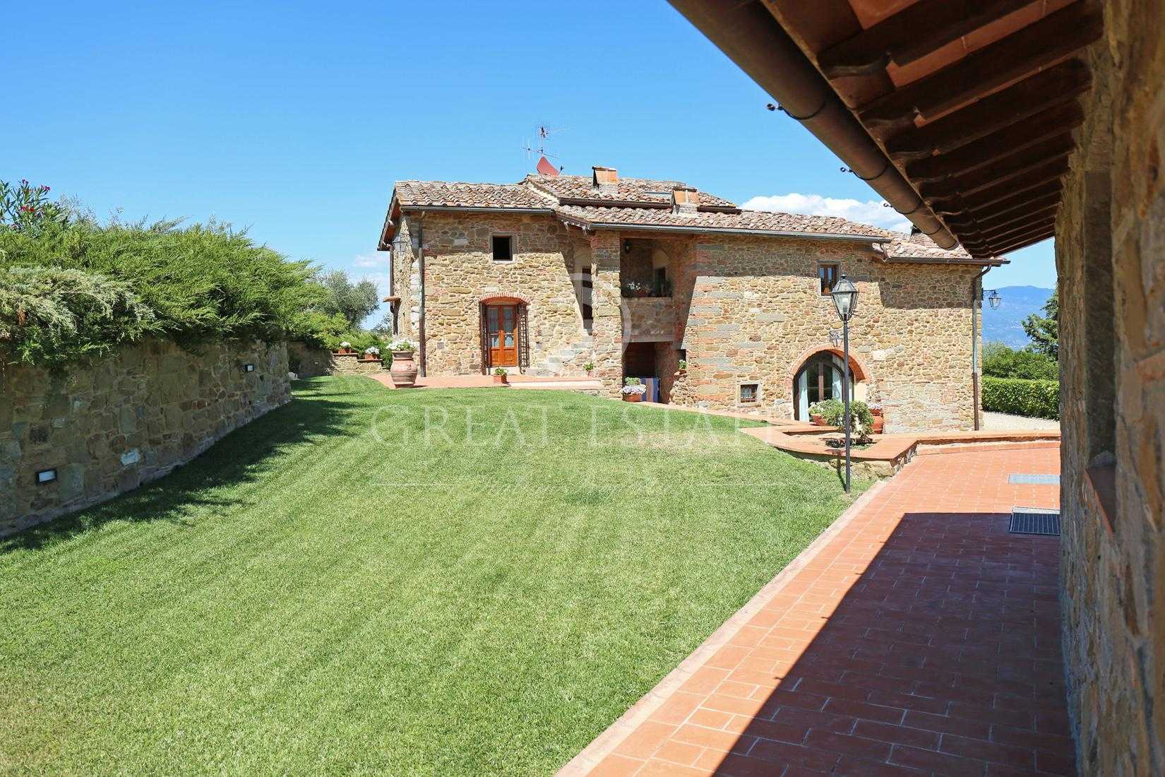 σπίτι σε Figline e Incisa Valdarno, Tuscany 11056012