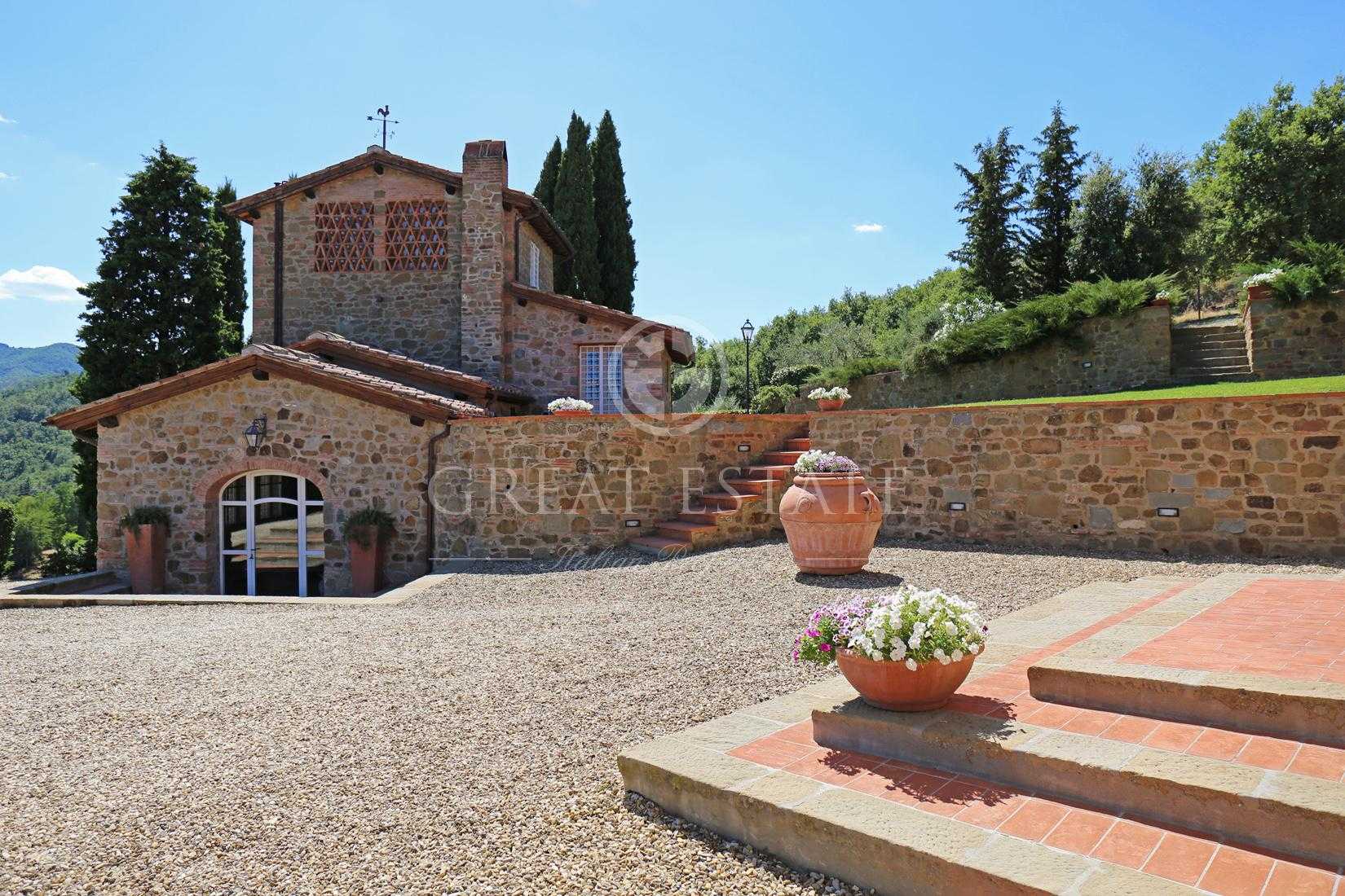 Talo sisään Incisa Valdarnossa, Toscana 11056012