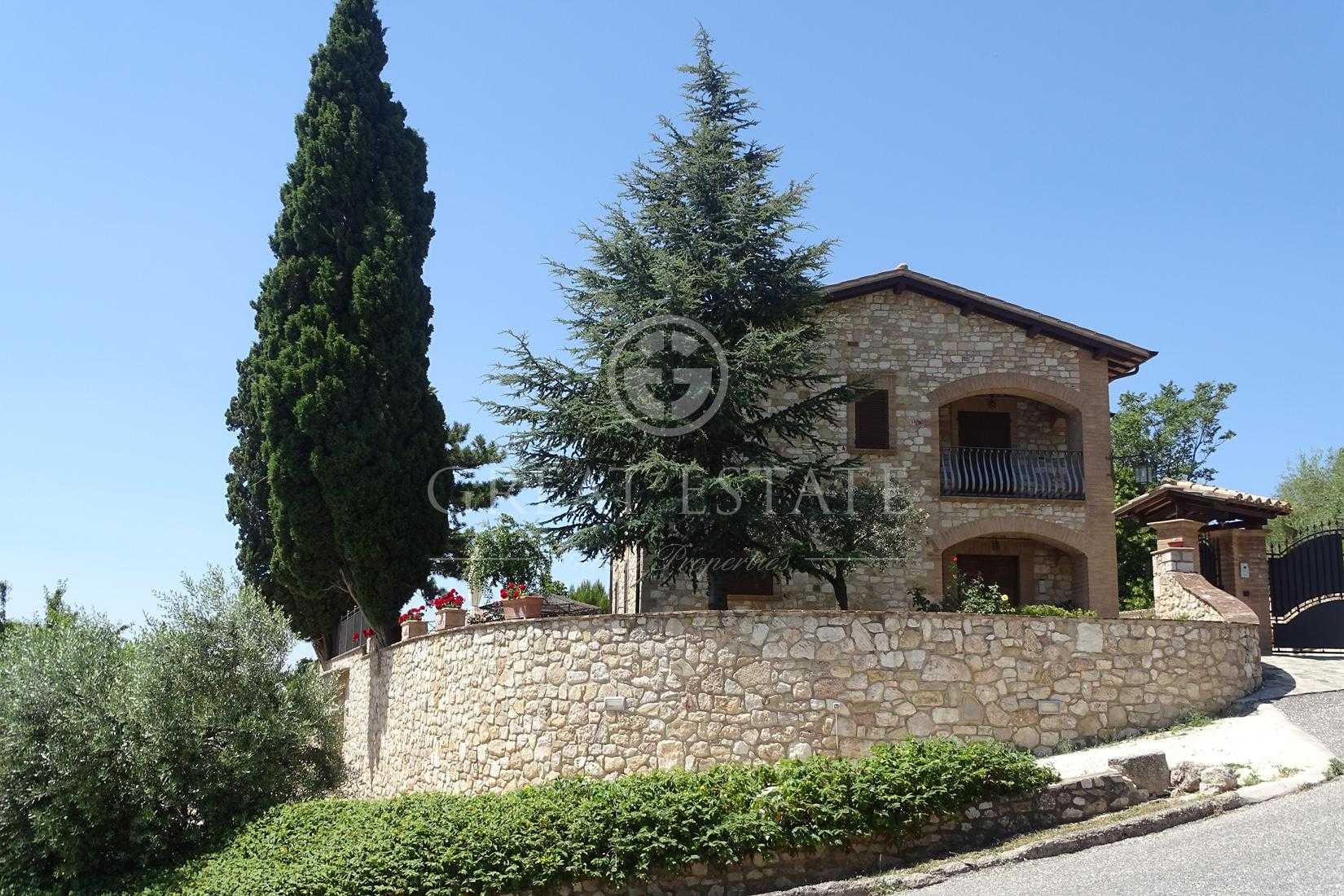 House in Assisi, Umbria 11056034