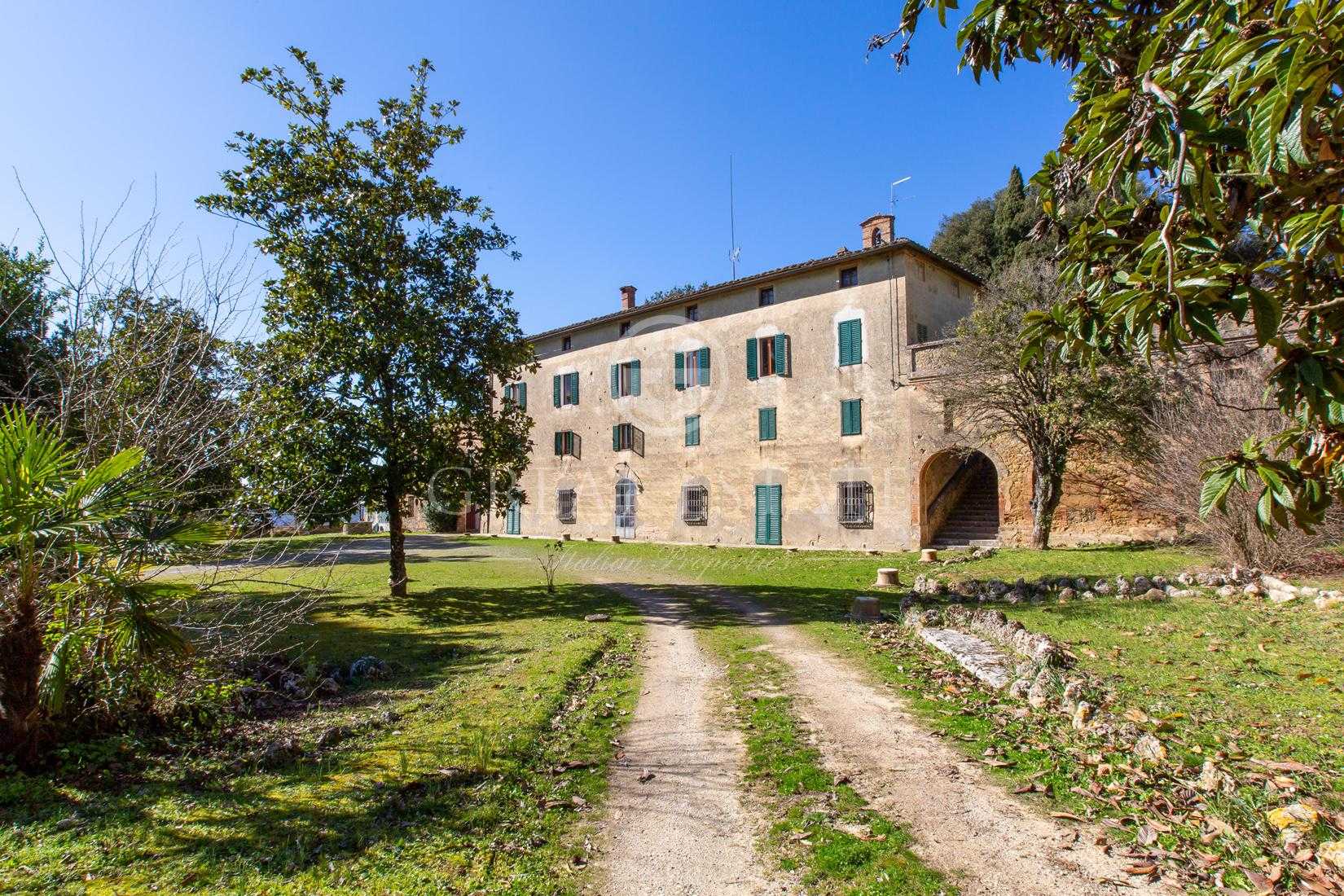 жилой дом в Siena, Tuscany 11056047