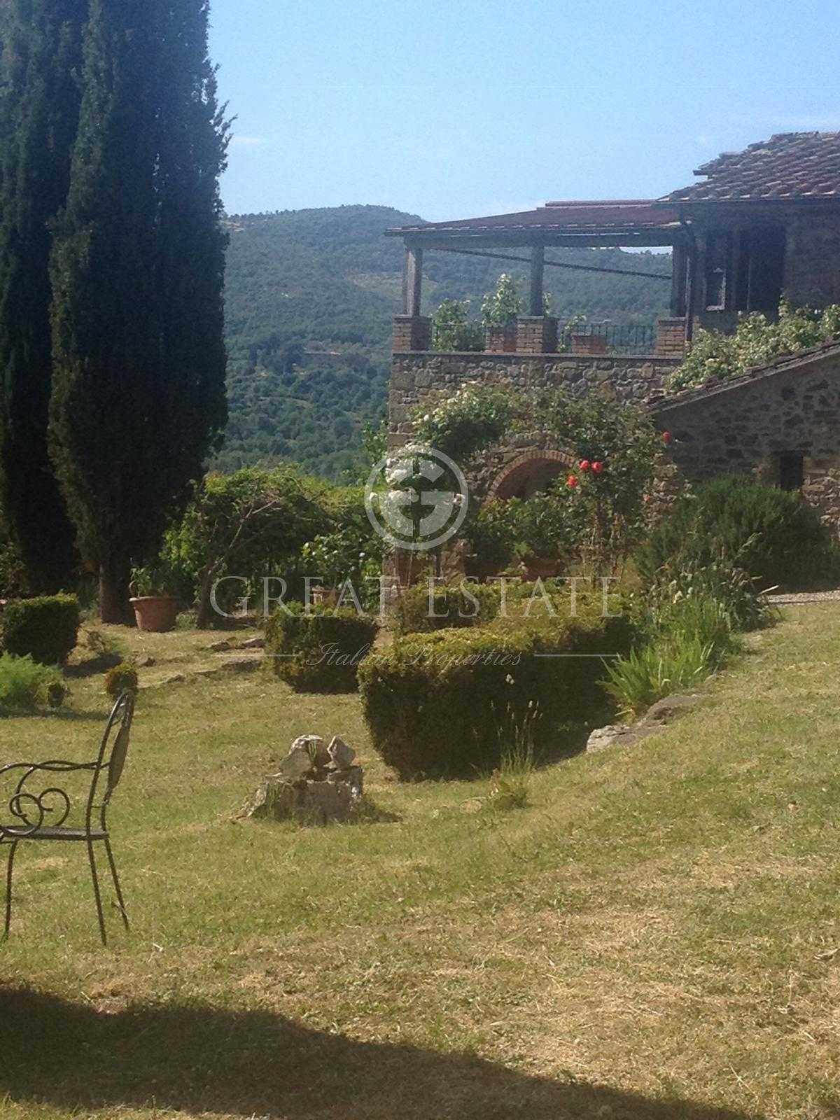 Huis in Passignano sul Trasimeno, Umbrië 11056059